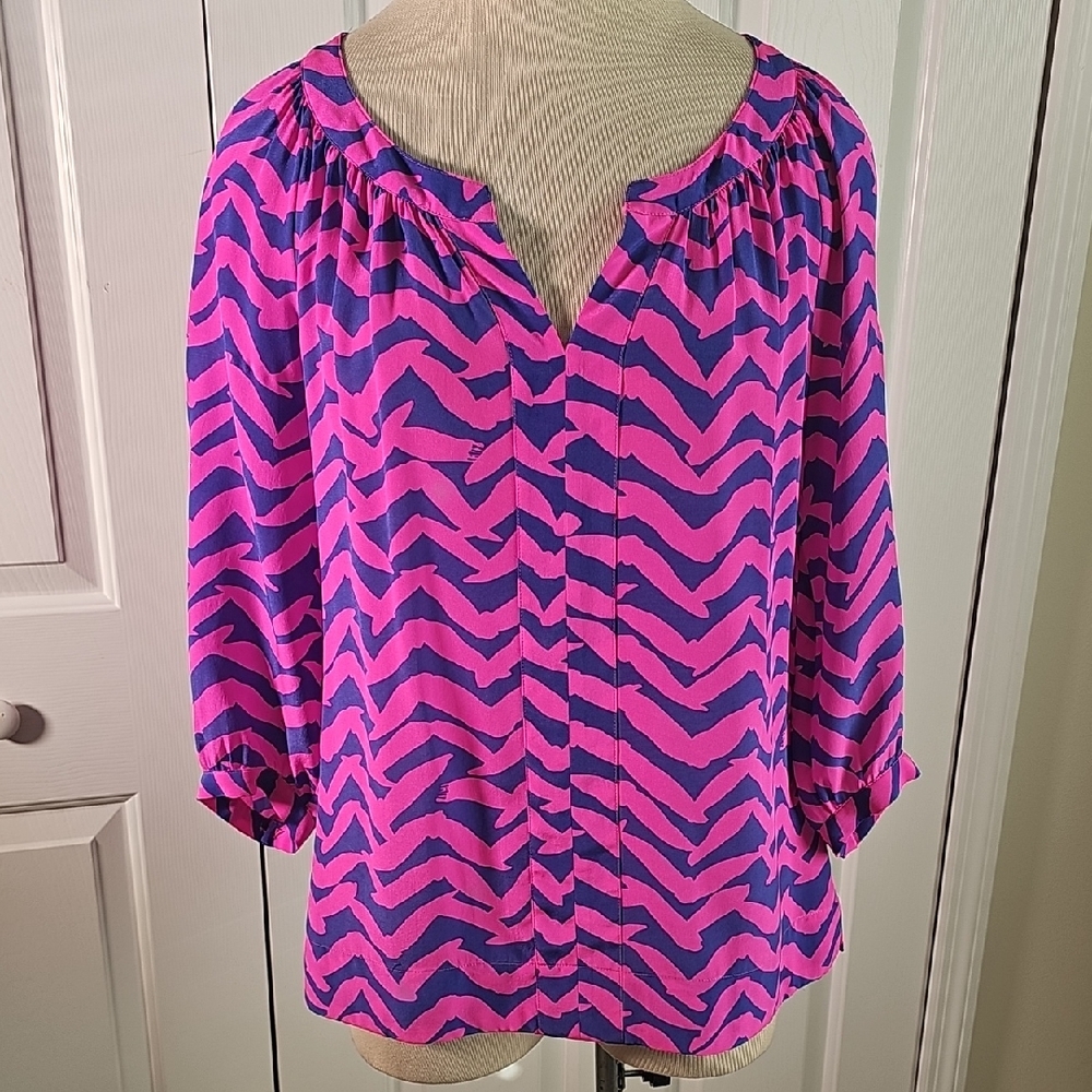 Lilly‎ Pulitzer Got Lucky Pure Silk Blouse. Pink And Blue. Size Small. NWOT